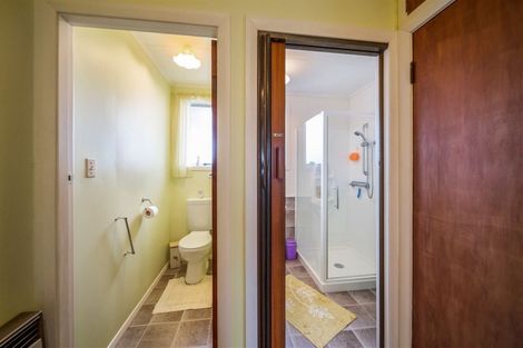 Photo of property in 14 Iredale Road, Hawera, 4610