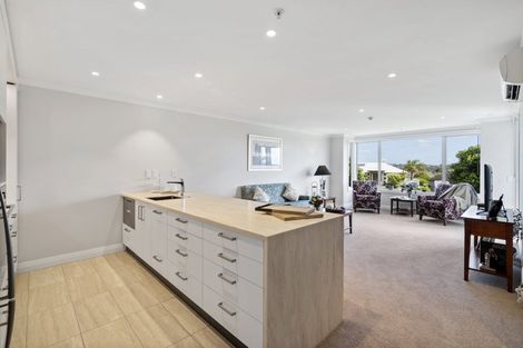 Photo of property in 98b/30 Ambassador Glade, Orewa, 0931