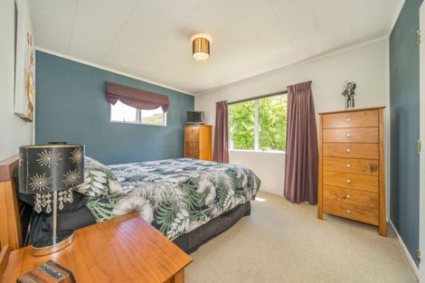 Photo of property in 18 Tulsa Grove, Totara Park, Upper Hutt, 5018