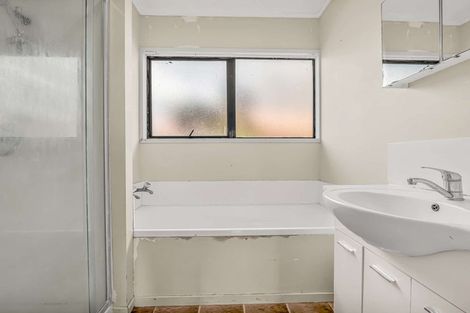 Photo of property in 97a Pohutukawa Drive, Owhata, Rotorua, 3010