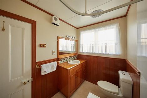 Photo of property in 109 Tuhikaramea Road, Dinsdale, Hamilton, 3204