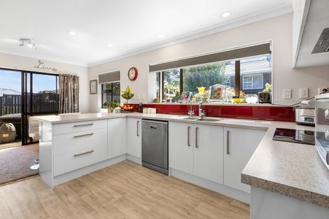 Photo of property in 13 Stirling Drive, Morrinsville, 3300