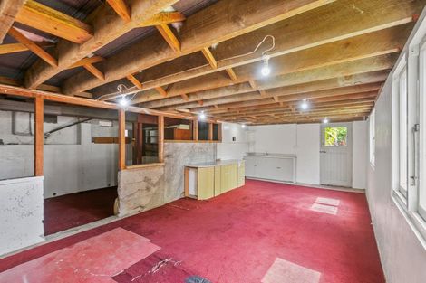 Photo of property in 88 Carrington Street, Lower Vogeltown, New Plymouth, 4310