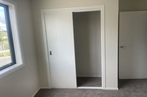 Photo of property in 1 Lemon Tree Lane, Flat Bush, 2019