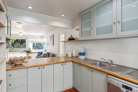 Photo of property in 37 The Esplanade, Raumati South, Paraparaumu, 5032