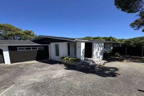 Photo of property in 2/82 Sartors Avenue, Browns Bay, Auckland, 0630