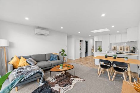 Photo of property in 6d Avonhead Road, Avonhead, Christchurch, 8042