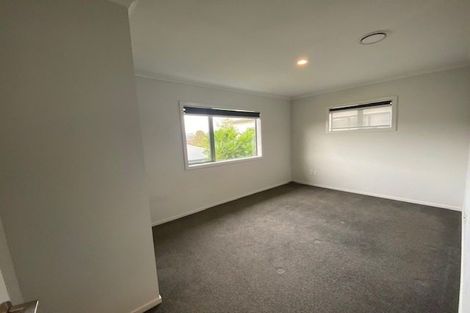 Photo of property in 23 Hampton Hill Road, Tawa, Wellington, 5028