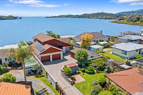 Photo of property in 177 Welcome Bay Road, Welcome Bay, Tauranga, 3112