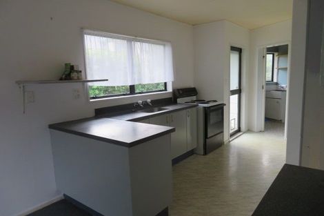 Photo of property in 2/11 Kamahi Street, Stokes Valley, Lower Hutt, 5019