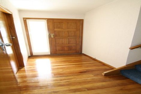 Photo of property in 10 Kamla Way, Khandallah, Wellington, 6035