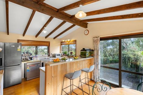 Photo of property in 35 Old Coach Road, Otaki, 5512