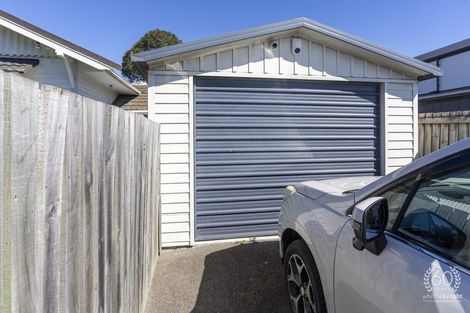 Photo of property in 15 Euston Street, Riccarton, Christchurch, 8041