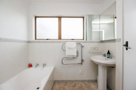 Photo of property in 23 Eyre Road, Linton, Palmerston North, 4472