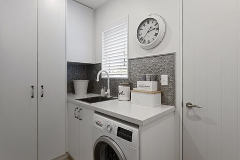 Photo of property in 152 Wairakei Road, Bryndwr, Christchurch, 8053