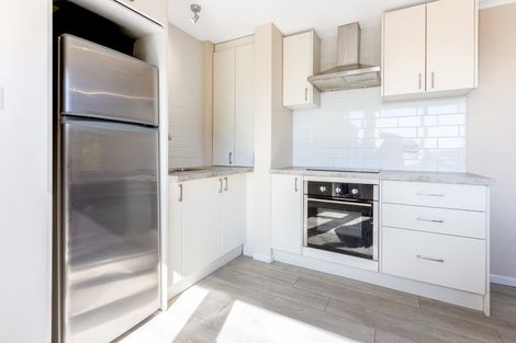 Photo of property in 2 Raroa Place, Pukerua Bay, 5026