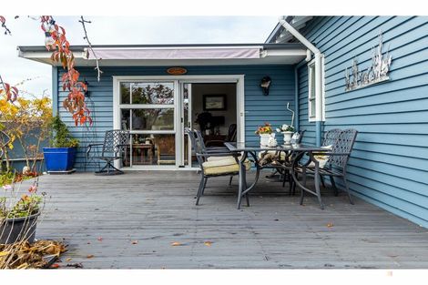 Photo of property in 12 Parsonage Road, Waimate, 7924