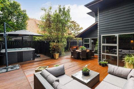 Photo of property in 181a Fitzherbert Avenue, West End, Palmerston North, 4410