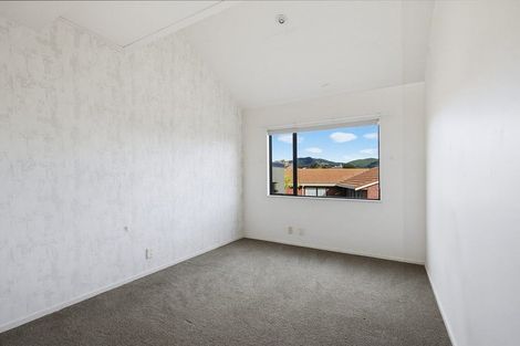 Photo of property in 28 Sailmaker Close, Whitby, Porirua, 5024