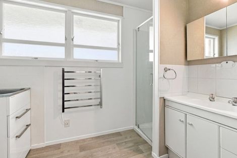 Photo of property in 1 Weka Street, Matua, Tauranga, 3110