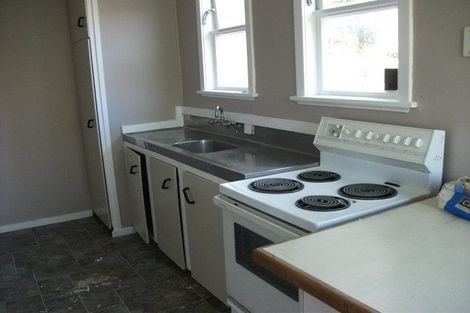 Photo of property in 3 Poole Street, Taita, Lower Hutt, 5011