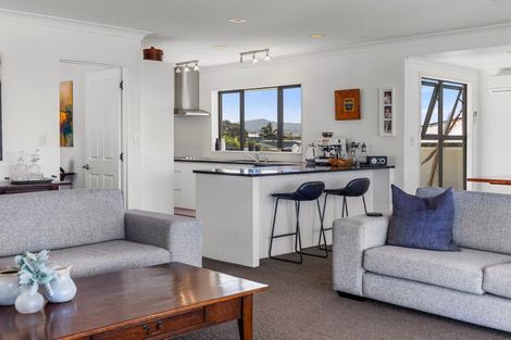 Photo of property in 820a Papamoa Beach Road, Papamoa Beach, Papamoa, 3118