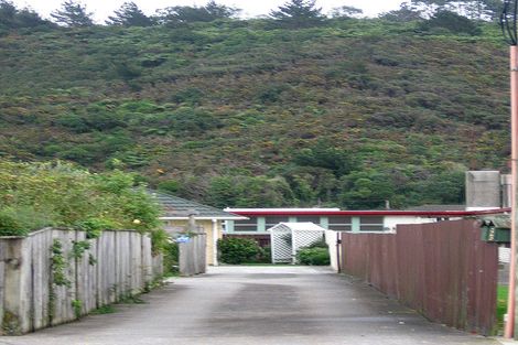 Photo of property in 1/128 Stokes Valley Road, Stokes Valley, Lower Hutt, 5019