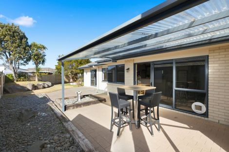 Photo of property in 9 Ohope Place, Papamoa Beach, Papamoa, 3118