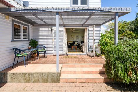 Photo of property in 518 Ruahine Street, Hokowhitu, Palmerston North, 4410