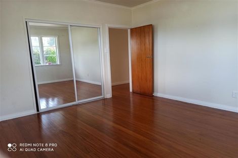 Photo of property in 321 Hillsborough Road, Hillsborough, Auckland, 1042