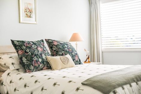 Photo of property in 1/24 Clifton Road, Hauraki, Auckland, 0622