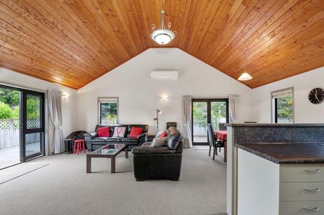 Photo of property in 1/1 The Moorings, Two Mile Bay, Taupo, 3330