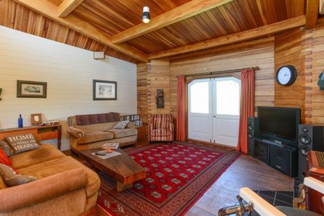 Photo of property in 926 Te Aute Trust Road, Poukawa, Hastings, 4178