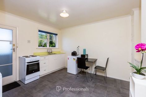 Photo of property in 2/15 Ebdentown Street, Ebdentown, Upper Hutt, 5018