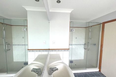 Photo of property in 124 Point View Drive, East Tamaki Heights, Auckland, 2016