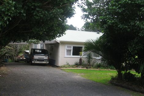 Photo of property in 425 Driving Creek Road, Coromandel, 3506