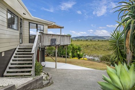 Photo of property in 56 Raumati Crescent, Onerahi, Whangarei, 0110