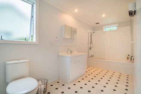 Photo of property in 53 Prospect Bank, Wakari, Dunedin, 9010