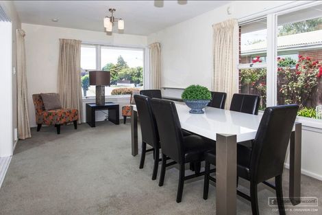 Photo of property in 42 Grahams Road, Ilam, Christchurch, 8041