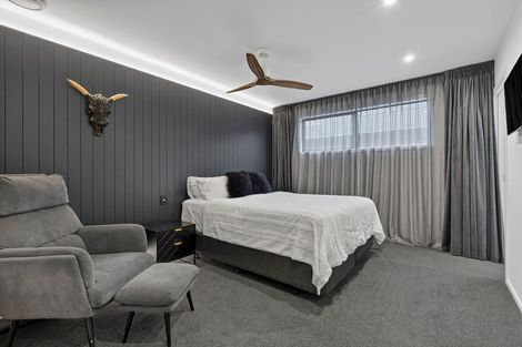 Photo of property in 19 Dunn Street, Lake Hawea, 9382