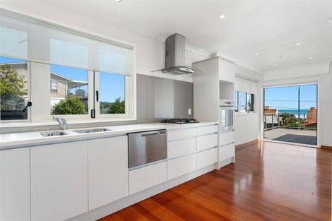 Photo of property in 44 Pohutukawa Avenue, Ohope, 3121