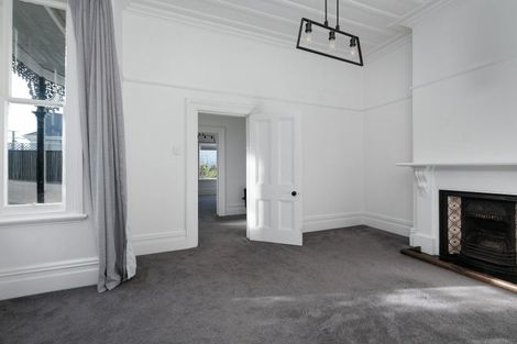 Photo of property in 2/32 Sheen Street, Roslyn, Dunedin, 9010