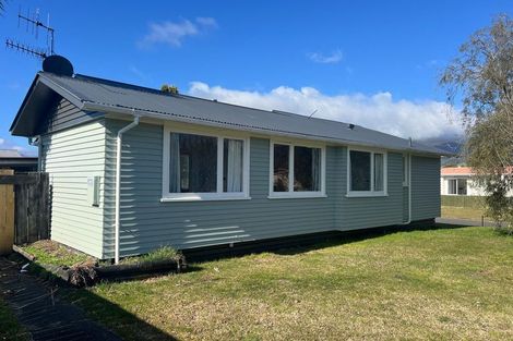 Photo of property in 8 Hingaia Street, Turangi, 3334