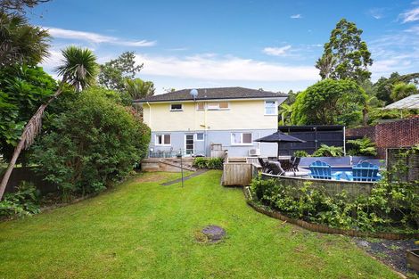 Photo of property in 77 Waima Crescent, Titirangi, Auckland, 0604