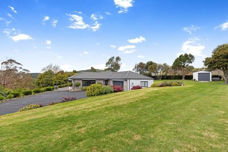 Photo of property in 135 Waikite Road, Welcome Bay, Tauranga, 3175