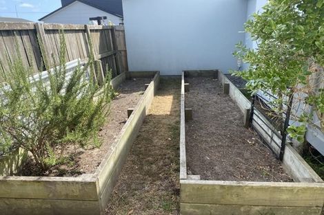 Photo of property in 974 Papamoa Beach Road, Papamoa Beach, Papamoa, 3118