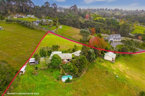 Photo of property in 1/199 Birdwood Road, Massey, Auckland, 0614
