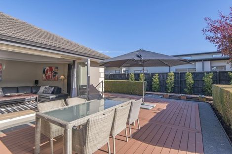 Photo of property in 10 Ruby Avenue, Northwood, Christchurch, 8051