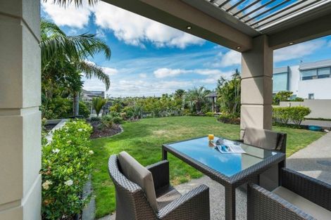 Photo of property in 17 Brighton Terrace, Mairangi Bay, Auckland, 0630