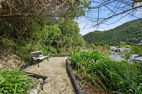 Photo of property in 106 Akatarawa Road, Birchville, Upper Hutt, 5018